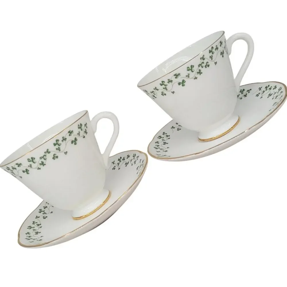 Royal Tara Shamrock Teacup and‎ Saucer Fine Bone China Irish Teatime 1-2 cottage